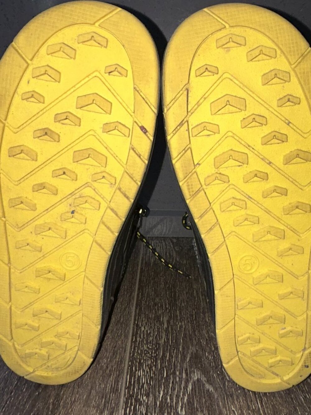 CHAMPION C9 YOUTH BOYS SIZE 5 DUCK BOOTS SHOES BLACK GRAY GREEN RN 91218 - Picture 7 of 7